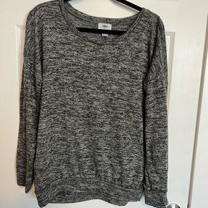 Old Navy grey long sleeve top